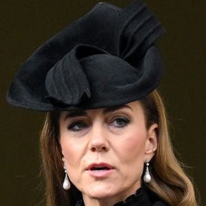 Kate Middleton au Festival du Souvenir de la Royal British Legion, en l'honneur des militaires, le 8 novembre 2025. 

Photo : Julien Burton / Bestimage
