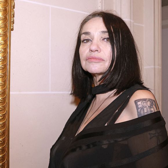 Beatrice Dalle lors de la 48ème édition de la soirée de gala "The Best Awards" à l'hôtel George V Four Seasons à Paris le 26 janvier 2026

© Cédric Perrin / Bestimage