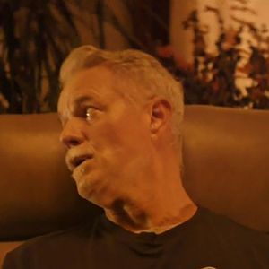 Eric Dane joue le rôle d'un pompier héroïque luttant contre la maladie de Charcot dans "Brilliant Minds". Photo par Backgrid UK/ Bestimage