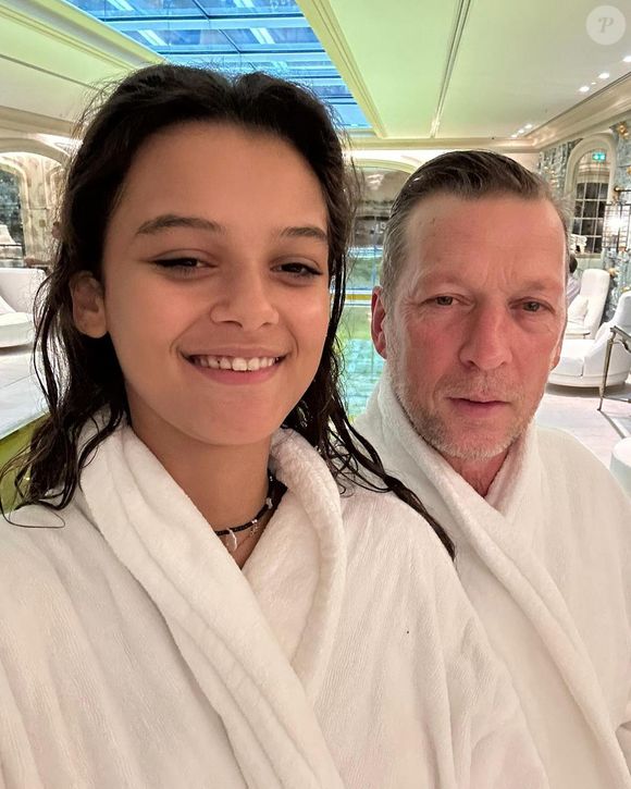 Christophe Rocancourt et sa fille Tess au Crillon. ©Instagram chrisrocancourtoff