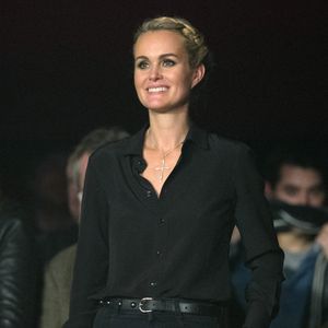 Exclusif  - Laeticia Hallyday - Aftershow après le concert caritatif de Johnny Hallyday pour l'association de sa femme "La Bonne Etoile", qui vient en aide aux enfants du Vietnam, au Trianon a Paris, le 15 décembre 2013. © CYRIL MOREAU / BESTIMAGE