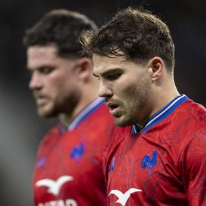 Le demi de mêlée français Antoine Dupont lors du match international de rugby à XV du Tournoi des Six Nations opposant la France à l'Italie au Stade Pierre-Mauroy de Villeneuve-d'Ascq, dans le nord de la France, le 22 février 2026. 

Photo de Eliot Blondet/ABACAPRESS.COM
