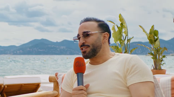 Adil Rami au Festival de Cannes : "La sécurité me fait rentrer même si je suis pas sur la liste"
Ode - YouTube