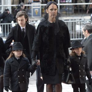 René-Charles, Eddy et Nelson, les trois qu'il a eus avec Céline Dion...

Celine Dion arrive avec ses fils Eddy et Nelson à la Basilique Notre-Dame de Montréal le vendredi 22 janvier 2016 pour les funérailles de son mari René Angelil, décédé d'un cancer de la gorge la semaine dernière à l'âge de 73 ans. Photo by Ryan Remiorz /The Canadian Press/ABACAPRESS.COM