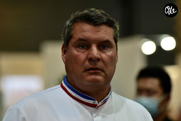 Cependant, le boulanger a été écarté par la production 

Bruno Cormerais au Cocktail du dîner des grands chefs à la préfecture du Rhône à Lyon en marge du concours Bocuse d'Or et du salon Sirha. © Romain Doucelin / Bestimage