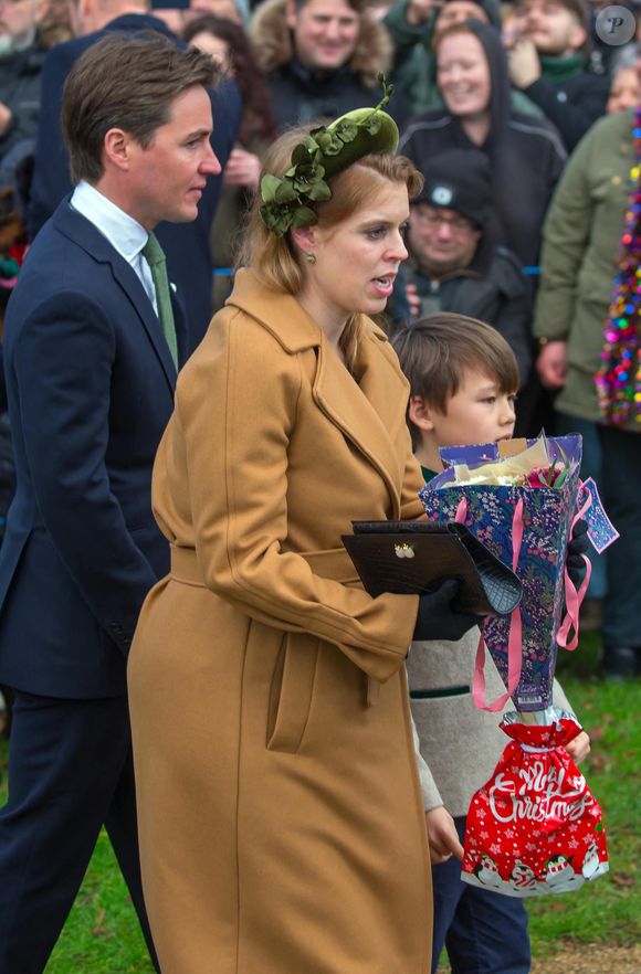 La princesse Beatrice, duchesse d'York, Edoardo Mapelli Mozzi, Christopher Woolf, le fils de Edoardo - La famille royale britannique se rend à la messe de Noël à Sandringham le 25 décembre 2024.

© Stephen Daniels / Alpha Press / Bestimage
