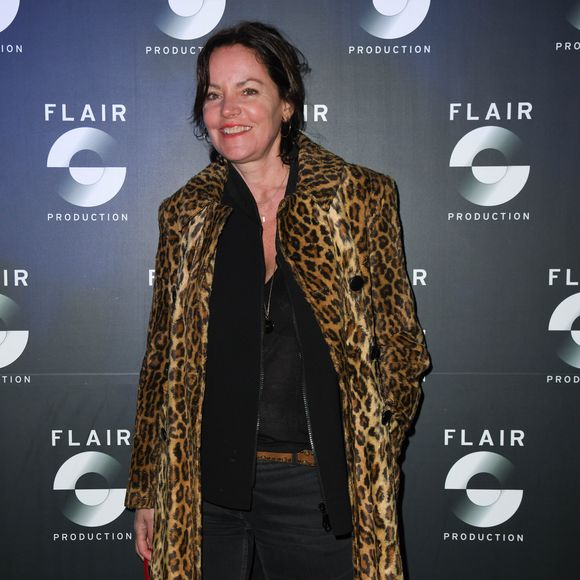 Cendrine Dominguez - Soirée du 10e anniversaire de l'agence audiovisuelle « Flair Production » à l'hôtel « Le Marois » à Paris, le 28 mars 2019. Flair Production a produit à ce jour une centaine de films dans plus de 20 pays différents.
Longs métrages documentaires ou de fiction, films d'entreprise et institutionnels de qualité, scénographies originales, publicités et clips innovants, la société développe des projets en parfaite cohérence avec la ligne éditoriale historique de Flair Production, qui cherche à fédérer le public le plus large autour de thématiques fortes et humaines, de destins toujours étonnants et de problématiques de société souvent peu abordées à l’écran. © Coadic Guirec/Bestimage