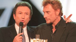 "Il a eu un courage incroyable":  Michel Drucker revient sur la façon dont Johnny Hallyday cachait son état au public avant son départ
