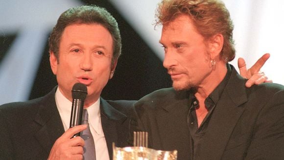 "Il a eu un courage incroyable":  Michel Drucker revient sur la façon dont Johnny Hallyday cachait son état au public avant son départ