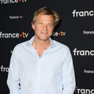 Laurent Delahousse au photocall pour la conférence de presse de rentrée de France TV à la Grande Halle de la Villette à Paris, France, le 11 juillet 2023. © Coadic Guirec/Bestimage