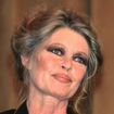 Pour son repos éternel, Brigitte Bardot porte une tenue symbolique, son mari Bernard d'Ormale a ajouté un accessoire particulier