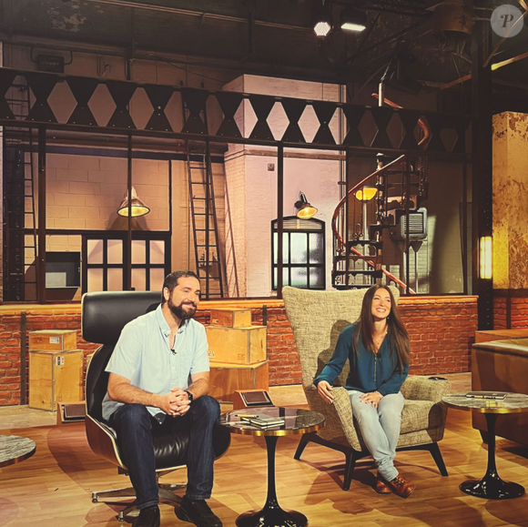 L'application est un véritable succès et a déjà permis de reverser 1,7 million d'euros d'avantages à ses fidèles utilisateurs.

Charlène de Sia et Kevin Sala, patrons de l'entreprise Reevolt, dans "Qui veut être mon associé ?".