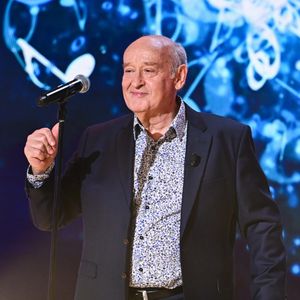 Exclusif - Michel Jonasz - Enregistrement de l'émission "Vivement dimanche" au studio Rive gauche, le 18 mars 2025, présentée par M.Drucker, et diffusée le 23 mars 2025 sur France 3.
© Guillaume Gaffiot / Bestimage

|Exclusif - Enregistrement de l'émission "Vivement dimanche", enregistrée au studio Rive Gauche et diffusée le 23 mars 2025 sur France 3