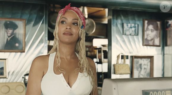 La superstar de la pop Beyonce sort dans la troisième annonce pour son engagement avec l’iconique marque de jeans Levi’s.
JLPPA / Bestimage