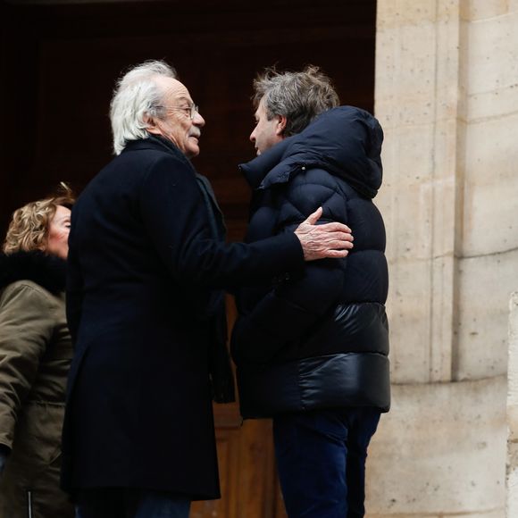 Patrick Chesnais - Arrivées aux obsèques de Niels Arestrup à l'Église Saint-Roch à Paris. Le 10 décembre 2024
© Christophe Clovis / Bestimage