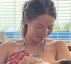 Cinq mois après avoir donné naissance à son troisième enfant, Émilie Broussouloux profite pleinement de sa vie de maman...

Instagram d'Emilie Broussouloux en famille avec sa petite dernière : Nicole.