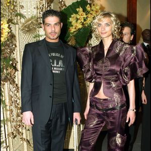 Alexandre Anthony et Sarah Marshall lors des prix The Best 2004 au Pavillon Gabriel, à Paris, le 8 décembre 2004.
Paris, France.
Coadic Guirec / Bestimage