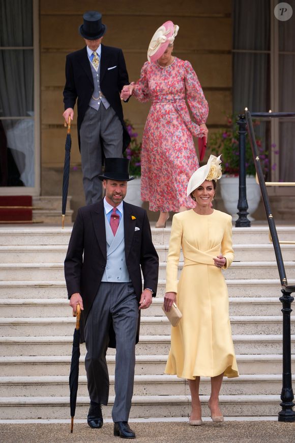 Kate Middleton a assisté à l'une d'elle le 20 mai dernier, en compagnie de Sophie et Edward de Wessex et du prince William

Catherine (Kate) Middleton, princesse de Galles, et William, prince de Galles, lors de la Royal Garden Party de Buckingham Palace à Londres, le 20 mai 2025. ALPHA AGENCY / BESTIMAGE
