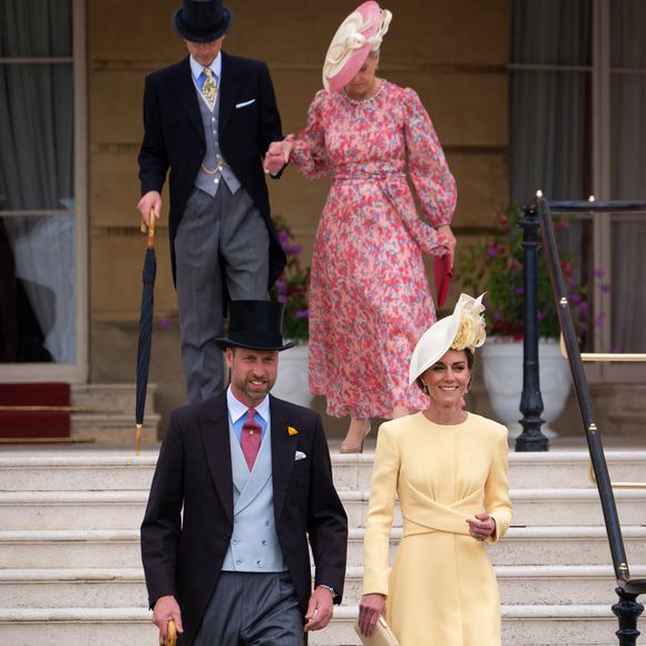 Kate Middleton a assisté à l'une d'elle le 20 mai dernier, en compagnie de Sophie et Edward de Wessex et du prince William

Catherine (Kate) Middleton, princesse de Galles, et William, prince de Galles, lors de la Royal Garden Party de Buckingham Palace à Londres, le 20 mai 2025. ALPHA AGENCY / BESTIMAGE