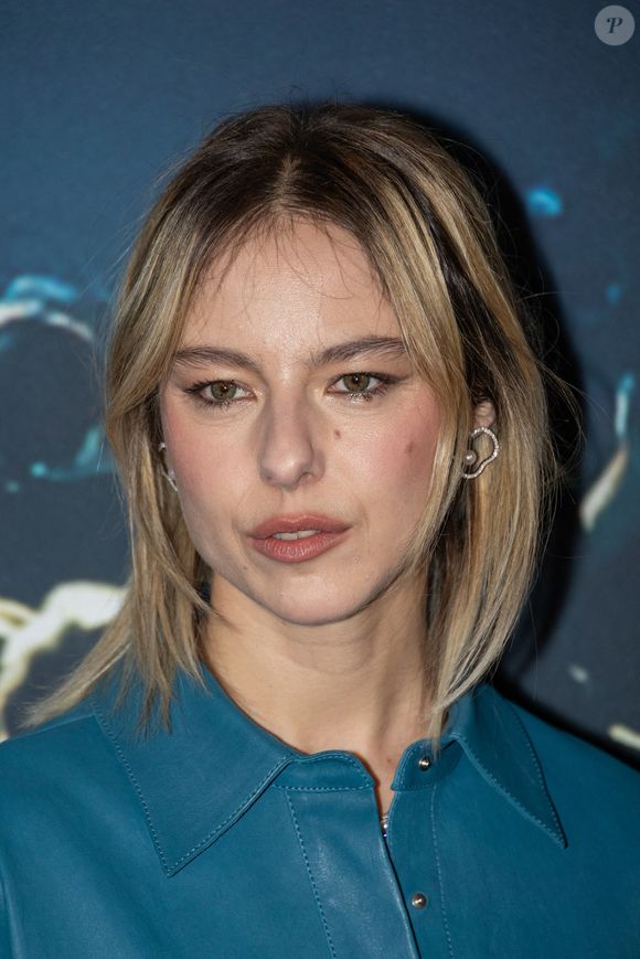 Marion Barbeau assiste à la première du film 'Gourou' au Pathe Palace le 26 janvier 2026 à Paris, France. Photo par Nasser Berzane/ABACAPRESS.COM