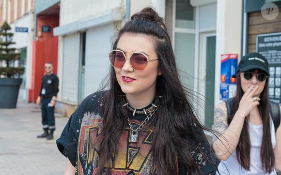 Hoshi (Mathilde Gerner) est en répétition avant son concert du 7 juin 2024 sur le parvis Saint-Christophe de Tourcoing.
Le 6 juin 2024

© Stéphane Vansteenkiste / Bestimage
