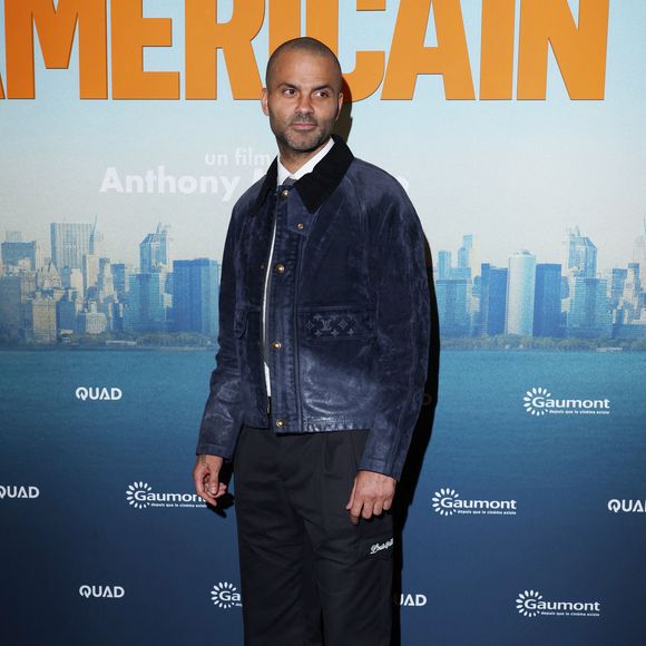 Il souhaitait être présent pour la création de ces bouteilles.

Tony Parker - Avant-première du film "Le rêve américain" au cinéma UGC Bercy de Paris le 5 février 2026. © Denis Guignebourg/Bestimage