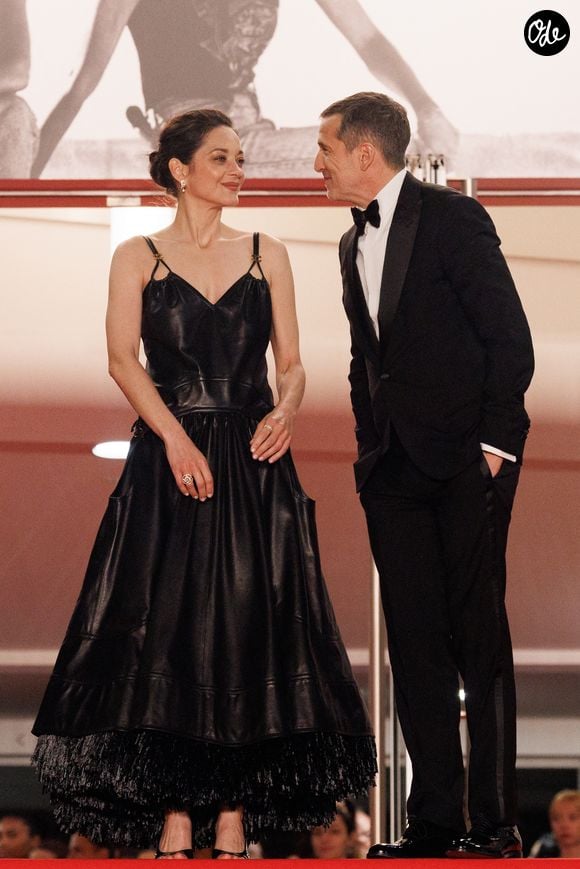 Marion Cotillard et Guillaume Canet - Descente des marches du film « Karma » lors du 79ème Festival International du Film de Cannes, le 15 mai 2026. © Jacovides-Moreau / Bestimage