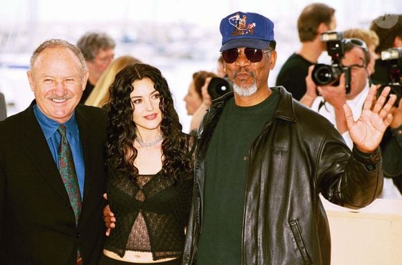 Archives - Gene Hackman et Monica Bellucci - présentent Under Suspicion - aux côtés de Morgan Freeman au festival de Cannes en 2000. (ALPHA AGENCY / BESTIMAGE).