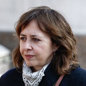 Valérie Bonneton - Arrivées aux obsèques de Bruno Salomone en l'église Sainte-Anne de Polangis de Joinville-le-Pont (Val-de-Marne). © Cyril Moreau - Dominique Jacovides / Bestimage