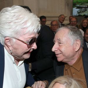 Plusieurs personnalités étaient présentes, dont Mylène Farmer, Stéphane Bern et Julien Clerc.

Line Renaud, Jamie McCourt et Jean Todt - Guy Savoy est intronisé à l'Académie des Beaux-Arts, sous la Coupole de l'Institut de France à Paris, France, le 20 Mai 2026.

© Bertrand Rindoff / Bestimage
