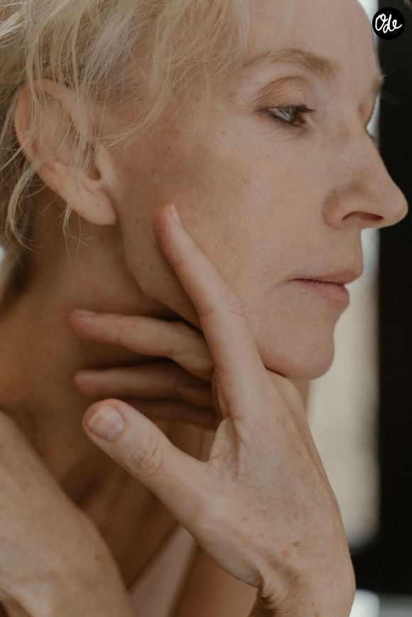 Après des essais décevants avec des soins riches et de la supplémentation, la quête du teint parfait continue.