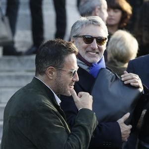 José Garcia, Antoine de Caunes - Sorties des obsèques du journaliste, animateur de télévision et animateur de radio français Philippe Gildas en la salle de la Coupole au crématorium du cimetière du Père-Lachaise à Paris, France, le 5 novembre 2018.

Photo : Agence / Bestimage