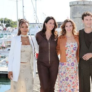 Johanna Boyer, Anne Decis, Marie Hennerez, Inaki Lartigue - Photocall de la série "Plus belle la vie" lors de la 26ème Edition du Festival de la Fiction de La Rochelle. Le 13 septembre 2024
© Patrick Bernard / Bestimage