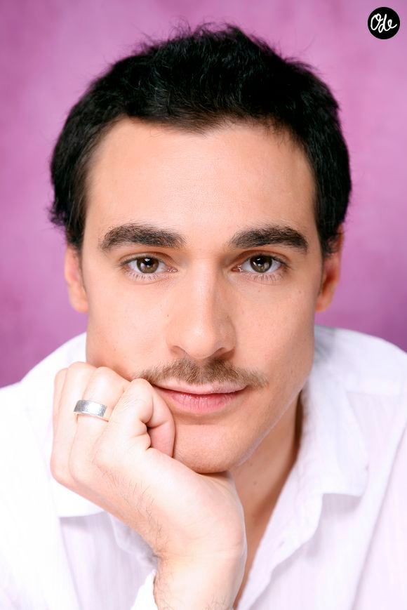 Arnaud Denis - Portrait de célébrités à Paris, le 15 mai 2013. 

© Bestimage