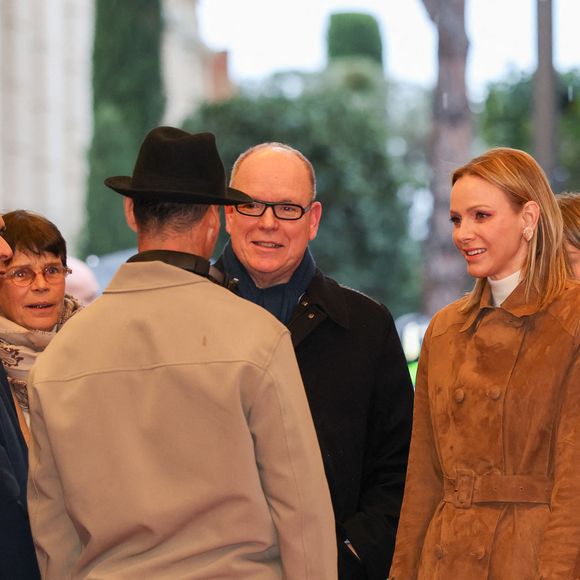 Le prince Albert II de Monaco, La princesse Charlène de Monaco, La princesse Stéphanie de Monaco, Camille Gottlieb lors du spectacle Monaco sous les Etoiles, sous le chapiteau de Fontvieille à Monaco, le 22 décembre 2025. 
© Claudia Albuquerque / Bestimage