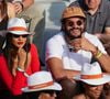 “Thankful for my family (reconnaissante pour ma famille)”, a écrit sa femme, Lais Ribeiro

Joakim Noah et sa femme Lais Ribeiro - Personnalités dans les tribunes lors des internationaux de tennis de Roland Garros le 29 mai 2023. © Moreau / Jacovides / Bestimage