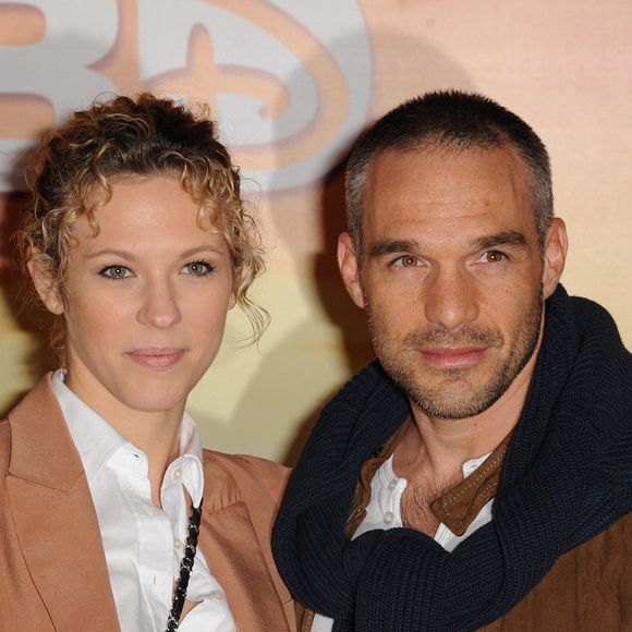 L’ex de Lorie a officialisé son union en publiant une photo discrète sur Instagram.

Lorie et son ex petit ami Philippe Bas à la première de 'Le Roi Lion 3D' au Gaumont Marignan Champs Elysee à Paris, France, le 25 mars 2012. Photo by Giancarlo Gorassini/ABACAPRESS.COM