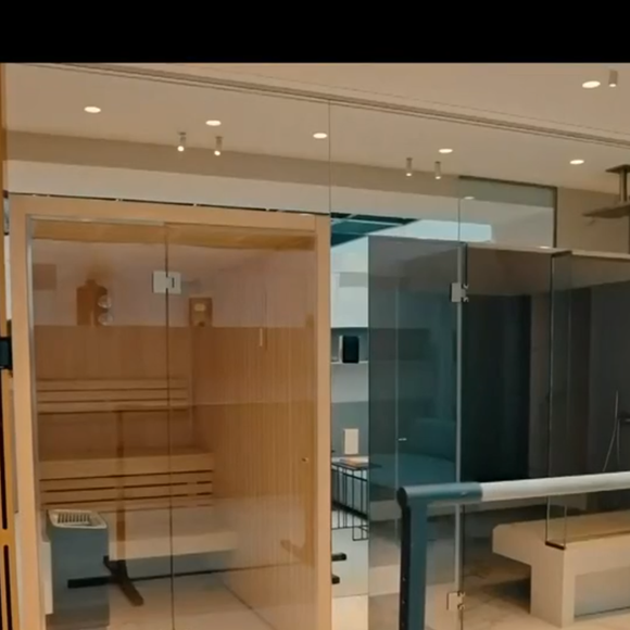 Ancienne propriété de Cyril Hanouna, captures d'écrans TBT9