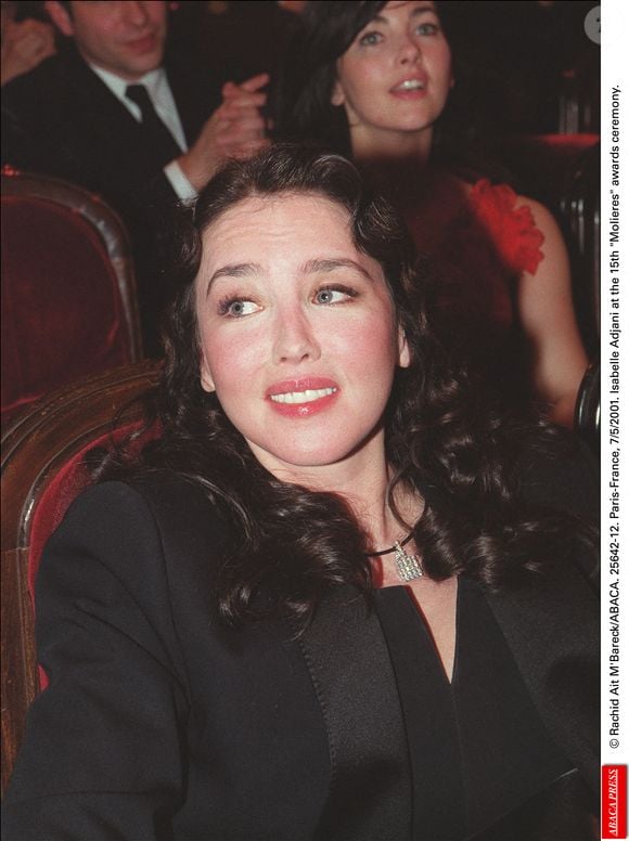 Rachid Ait M'Bareck/ABACA. 25642-12. Paris-France, 7/5/2001. Isabelle Adjani lors de la 15ème cérémonie des Molières.