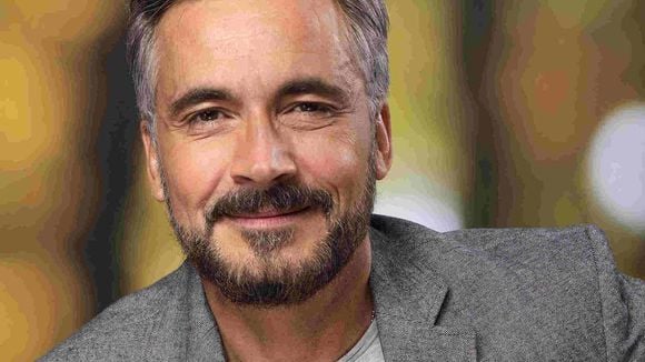 “Il ne se sentait pas aimé par la direction” : Un proche d’Olivier Minne en dit plus sur le départ coup de tonnerre de l’animateur de France Télévisions, qui laisse le groupe sans voix