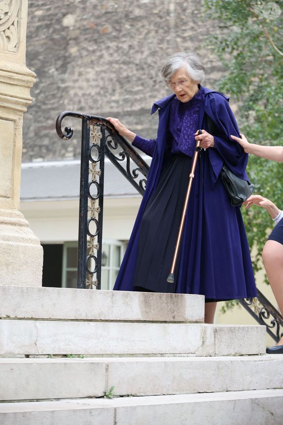 Exclusif - Elisabeth Gagarine la soeur de Macha Meril aux obsèques de sa soeur la princesse Hélène Gagarine en la cathédrale Saint-Alexandre-Nevsky, à Paris, France, le 20 août 2025. © Denis Guignebourg/Bestimage