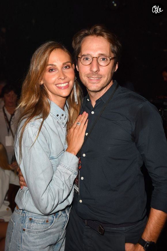Ophelie Meunier et son mari Mathieu Vergne - Front Row du défilé Etam Live Show 2023 au Palace à Paris le 26 septembre 2023.

© Veeren / Bestimage