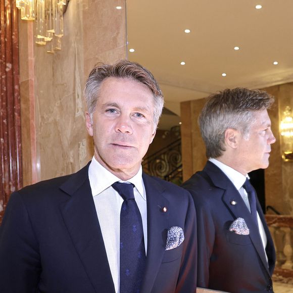 Emmanuel-Philibert de Savoie, duc de Savoie, prince de Piémont et de Venise lors de la soirée des Ordres Dynastiques de la maison royale de Savoie dans les salons Hoche à Paris le 30 juin 2026. © Cédric Perrin / Bestimage