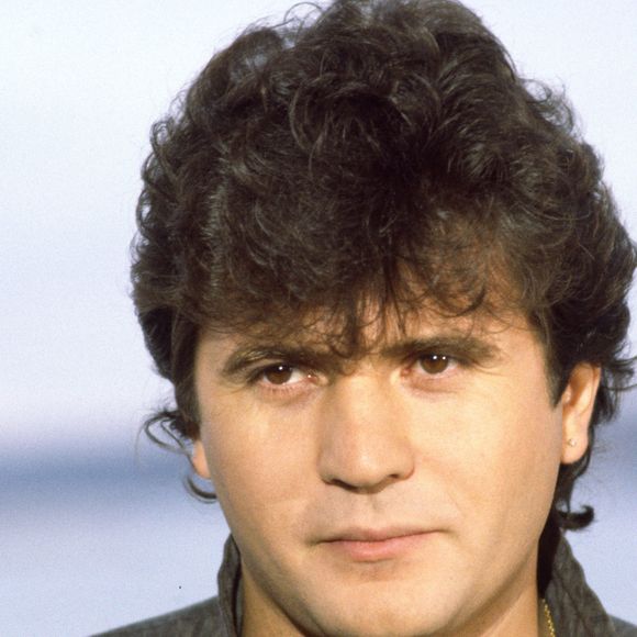 En France, à Paris, portrait studio de Daniel Balavoine en 1984. Photo par JLPPA / Bestimage