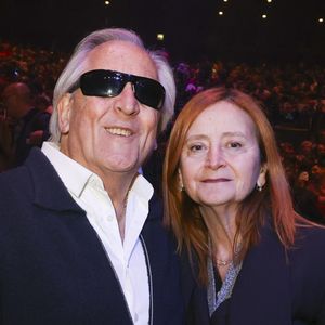 Gilbert Montagné et sa femme Nikole forment un clan soudé depuis des décennies. 

Exclusif - Gilbert Montagné et sa femme Nicole - Célébrités lors du concert "50 Ans d'Amour" de Chantal Goya au palais des Congès à Paris, France. © Jack Tribeca/Bestimage