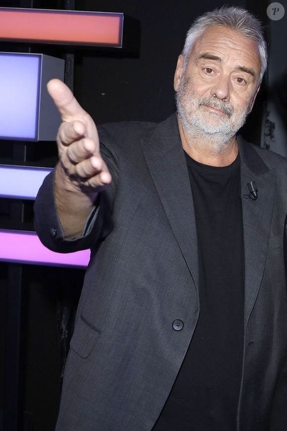 La justice a estimé que l’animal n’était pas mortellement blessé avant leur intervention.

Luc Besson lors de l'enregistrement de l'émission "Chez Jordan de Luxe" à Paris le 6 décembre 2023. Photo par CEDRIC PERRIN / BESTIMAGE