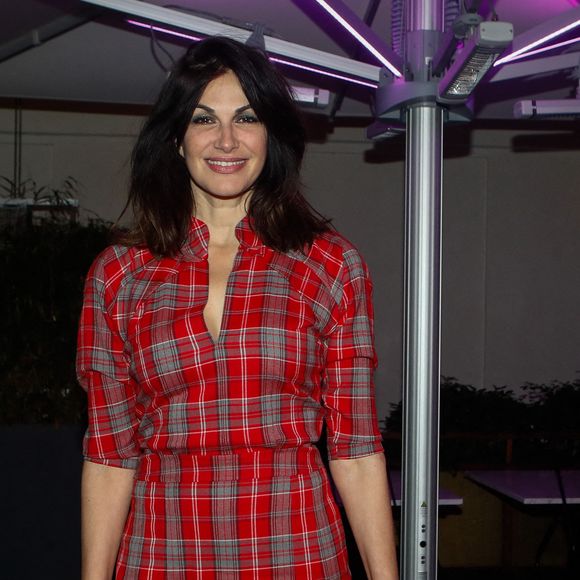 Helena Noguerra lors de la 4ème édition de la "Soirée patins" à l'Hôtel Kimpton St Honoré à Paris le 14 décembre 2023.

© Christophe Clovis / Bestimage