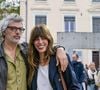 Elle évoque une femme capable de mener de front sa carrière, sa vie de famille et son engagement auprès des autres.

Lou Doillon, avec son compagnon Stéphane Manel,  présente le film Boxes réalisé par sa mère Jane Birkin lors du festival Lumière 2023 à Lyon le 22 octobre 2023.
© Sandrine Thesillat / Panoramic / Bestimage