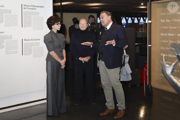 L'histoire entre le président de Fimalac et le musée du Quai Branly n'est toutefois pas nouvelle. En 2018, l'entrepreneur avait fait don à la France de 36 œuvres issues de sa propre collection. C'était, à l'époque, la donation la plus importante d’œuvres africaines et océaniennes qui n'ait jamais été faite, depuis 1945.

Signature de la 2ème convention entre Fimalac et le Musée du Quai Branly, en présence de Marc Ladreit de Lacharrière, Rachida Dati et Emmanuel Kasarhérou, Paris, France, le 28 fevrier 2025. Jack Tribeca / Bestimage