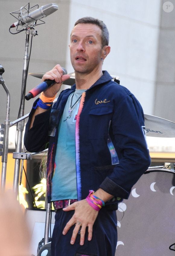 Chris Martin et son groupe Coldplay se produisent lors du concert de l'émission "Today Show" (NBC) à New York, le 8 octobre 2024.